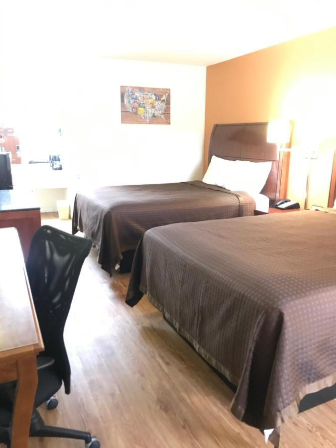 Carry On Inn & Suites LaFayette Buitenkant foto